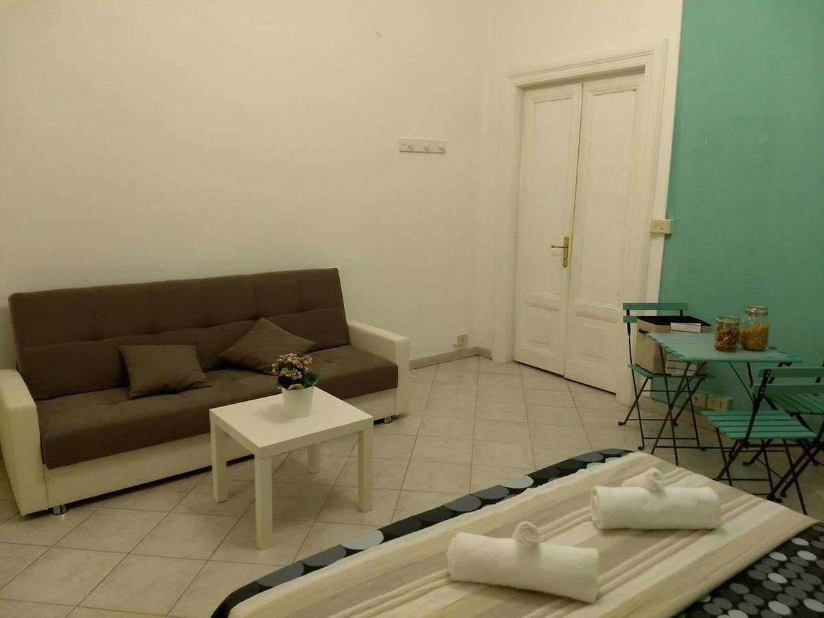 Amoraroma, Economy Guest House With Shared Bathrooms Dış mekan fotoğraf