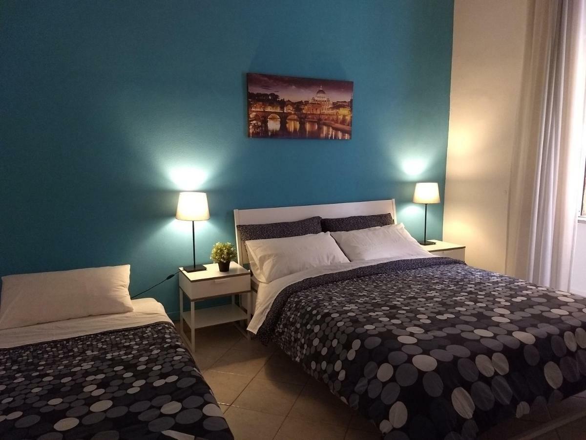 Amoraroma, Economy Guest House With Shared Bathrooms Dış mekan fotoğraf