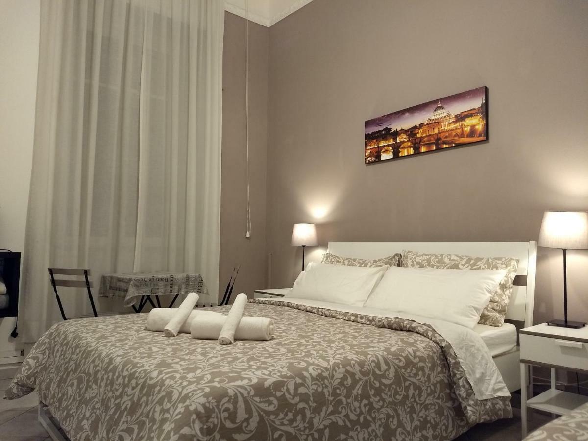 Amoraroma, Economy Guest House With Shared Bathrooms Dış mekan fotoğraf